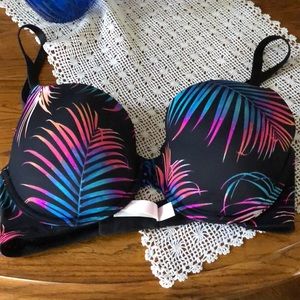 Pink Victoria’s Secret multi color bra